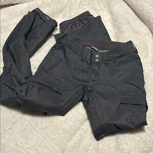 Like New - Burton Women’s Snowboard Pants